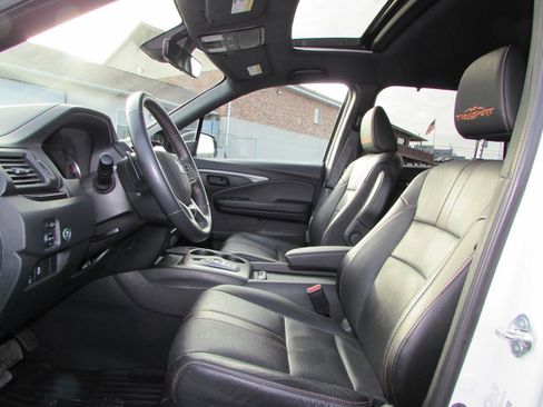 Used 2022 Honda Pilot TrailSport image 21