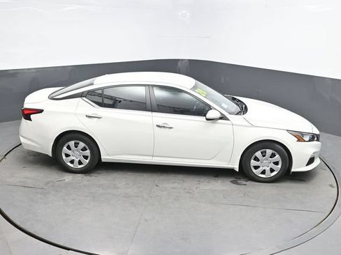 Used 2020 Nissan Altima 2.5 S FWD image 32