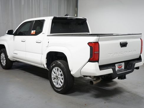 Certified 2024 Toyota Tacoma SR5 image 6