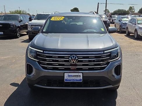 Used 2024 Volkswagen Atlas SEL AWD/4WD image 8