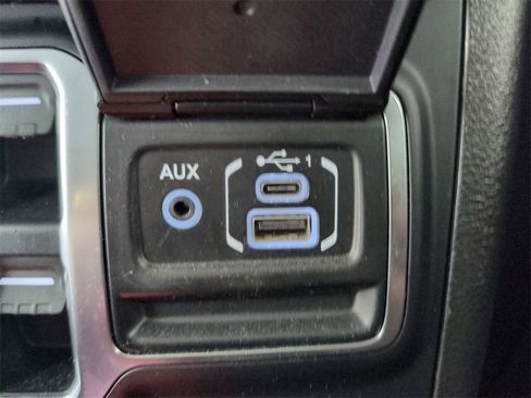 Used 2020 Jeep Gladiator Sport w/ Quick Order Package 24S image 24