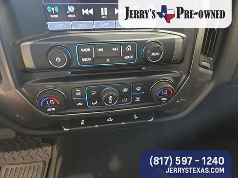 Used 2018 Chevrolet Silverado 1500 LT w/ Texas Edition AWD/4WD image 11