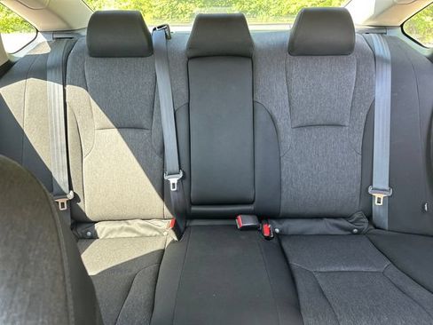 Used 2025 Honda Accord LX image 31