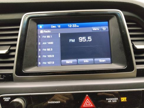 Used 2019 Hyundai Sonata SE image 25