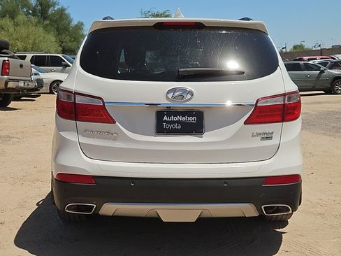 Used 2016 Hyundai Santa Fe Limited w/ Option Group 04 FWD image 8