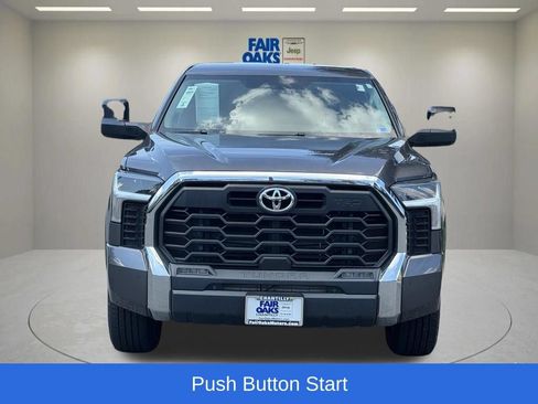 Used 2022 Toyota Tundra SR5 AWD/4WD image 4