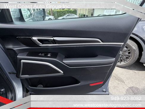 Used 2025 Kia Telluride S image 19