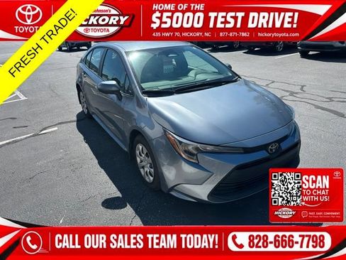 Used 2026 Toyota Corolla LE FWD image 1
