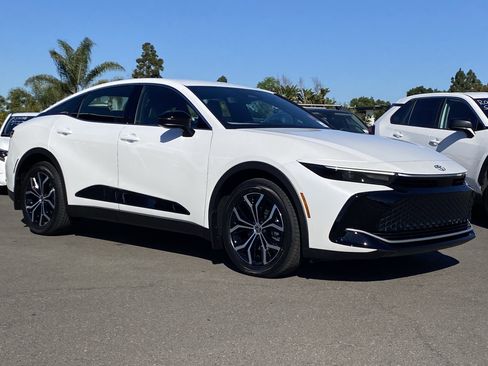 New 2026 Toyota Crown XLE image 2