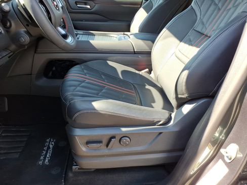 Used 2026 Nissan Armada PRO-4X AWD/4WD image 13