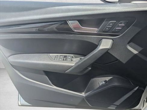 Used 2018 Audi Q5 2.0T Premium Plus w/ Premium Plus Package AWD/4WD image 9