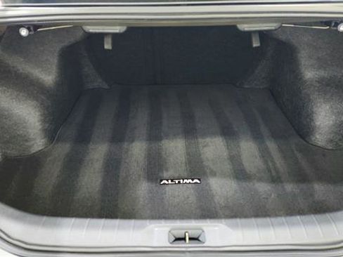 Certified 2025 Nissan Altima 2.5 S image 10