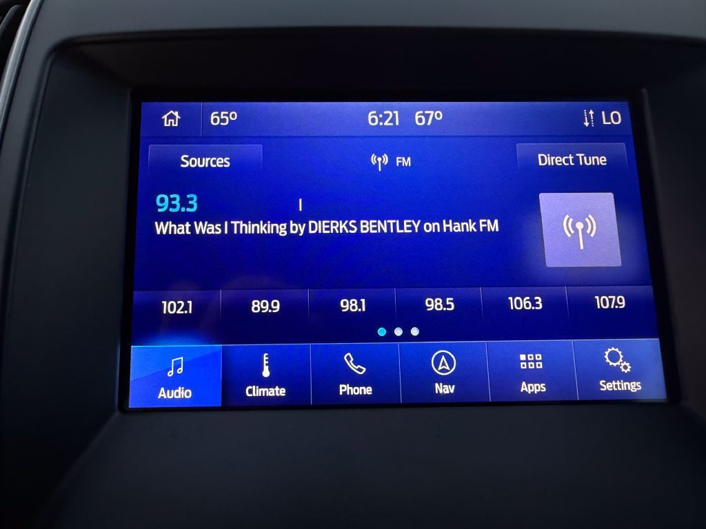 Used 2020 Ford Edge SEL w/ Convenience Package FWD image 11