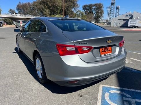 Used 2024 Chevrolet Malibu LT FWD image 9