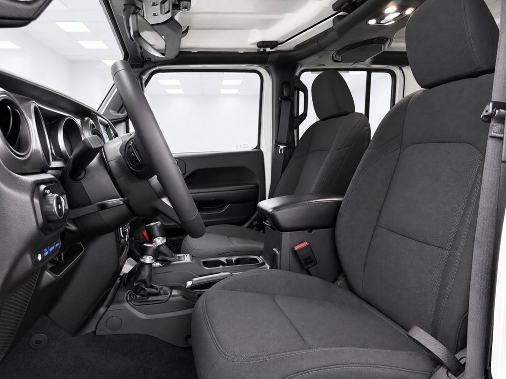 Used 2023 Jeep Wrangler Unlimited w/ 8.4" Radio Group AWD/4WD image 17
