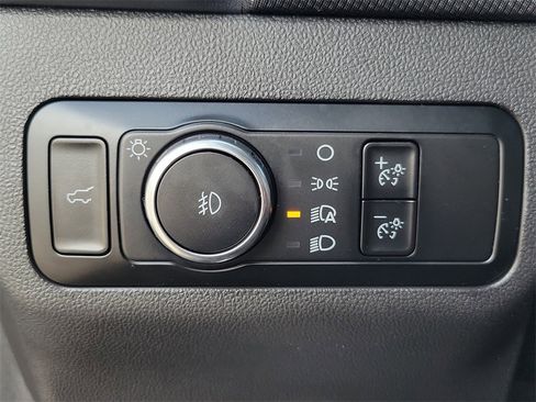 Used 2023 Ford Bronco Sport Outer Banks w/ Tech Package image 16