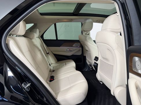 Used 2024 Mercedes-Benz GLE 350 4MATIC image 23