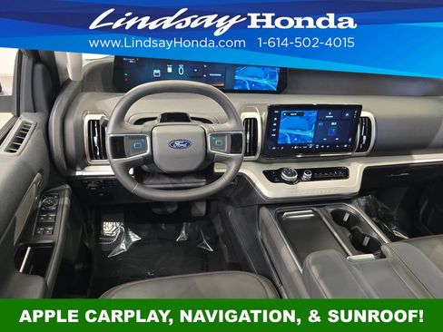 Used 2025 Ford Expedition Active AWD/4WD image 13