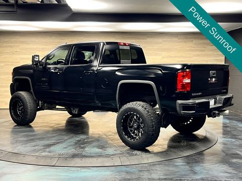 Used 2017 GMC Sierra 2500 Denali w/ Duramax Plus Package AWD/4WD image 14