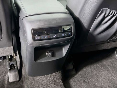Used 2023 Hyundai Palisade SEL w/ Cargo Package image 26