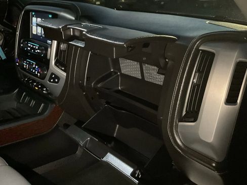 Used 2017 GMC Sierra 1500 SLT image 36