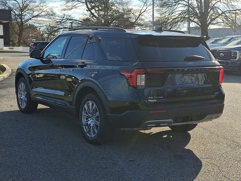 New 2026 Ford Explorer Active w/ Active Comfort Package AWD/4WD image 12