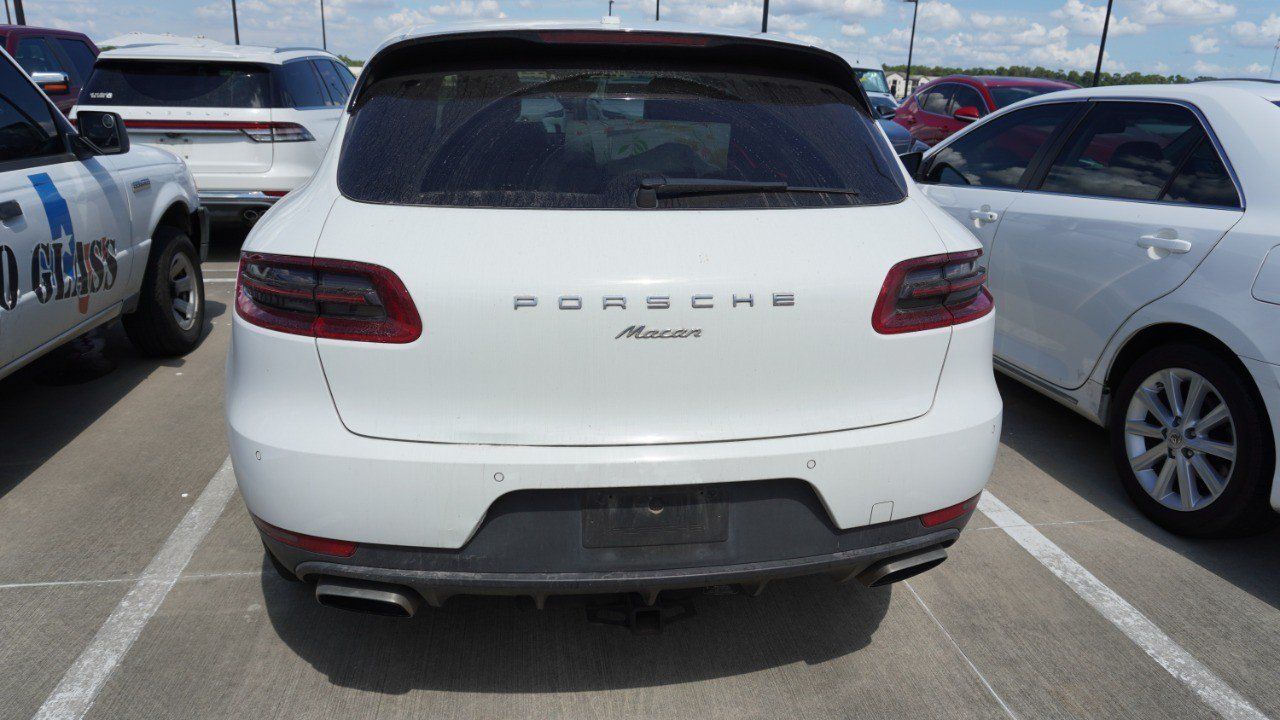 Used 2017 Porsche Macan AWD/4WD image 6