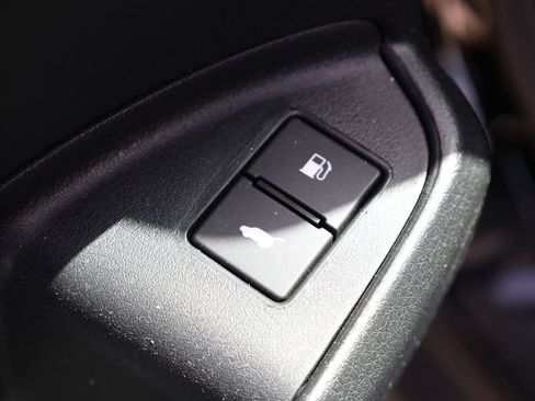 Used 2025 Honda Passport EX-L image 13