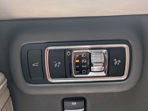 Certified 2024 Lincoln Nautilus Premier AWD/4WD image 25