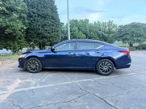 Used 2019 Nissan Altima 2.5 S FWD image 4