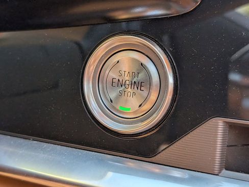 Used 2023 Chevrolet Corvette Stingray Premium Conv w/ Battery Protection Package image 28