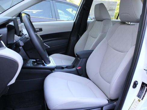 New 2026 Toyota Corolla Cross L AWD/4WD image 17
