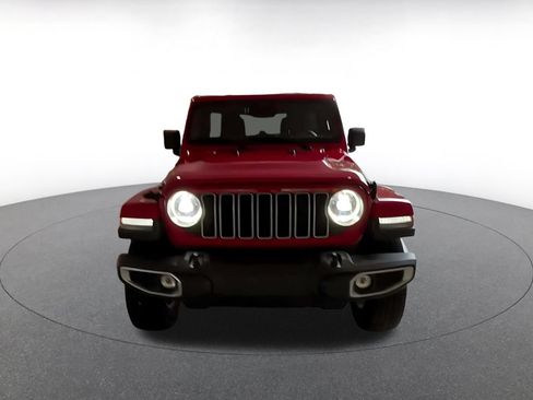 Used 2025 Jeep Wrangler Unlimited Sahara AWD/4WD image 4