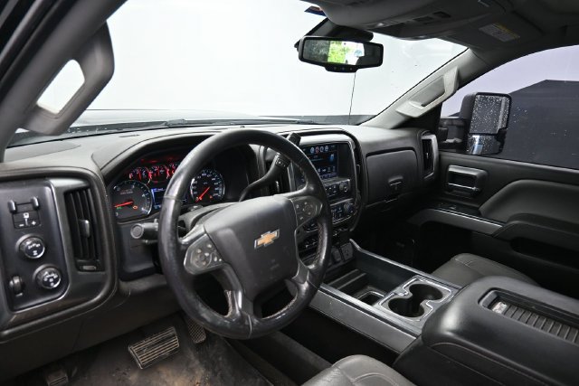 Used 2017 Chevrolet Silverado 2500 LTZ w/ Midnight Edition AWD/4WD image 13