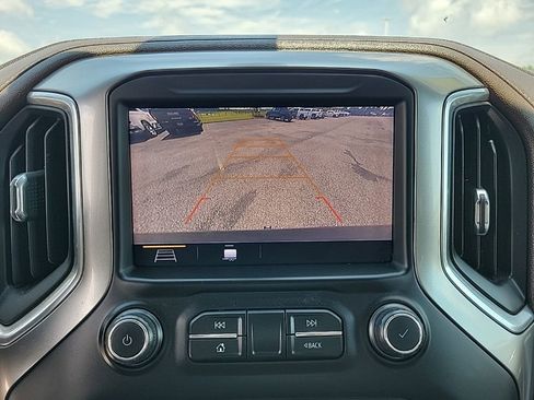 Used 2019 Chevrolet Silverado 1500 RST w/ All-Star Edition AWD/4WD image 18