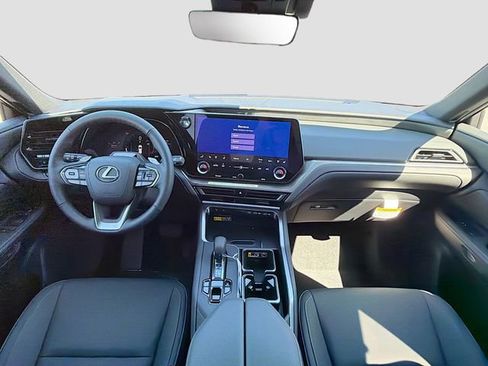 New 2026 Lexus TX 350 AWD image 17