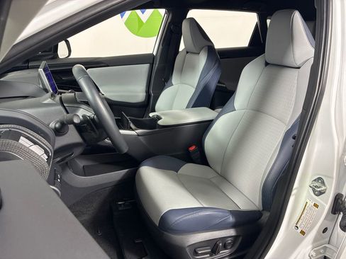 Used 2024 Subaru Solterra Limited image 27