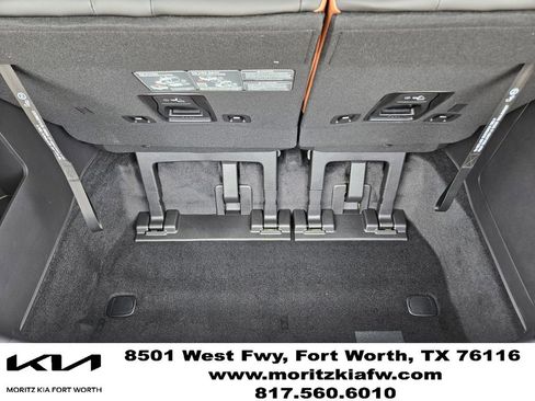 New 2026 Kia Carnival EX FWD image 22