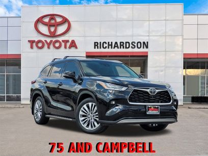 Used 2023 Toyota Highlander Platinum