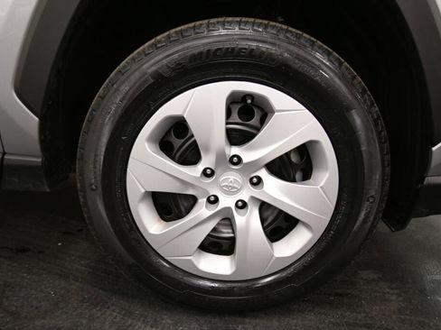 Certified 2024 Toyota RAV4 LE image 28