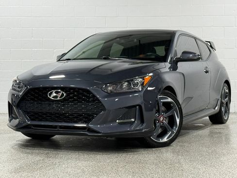 Used 2019 Hyundai Veloster Turbo FWD image 2