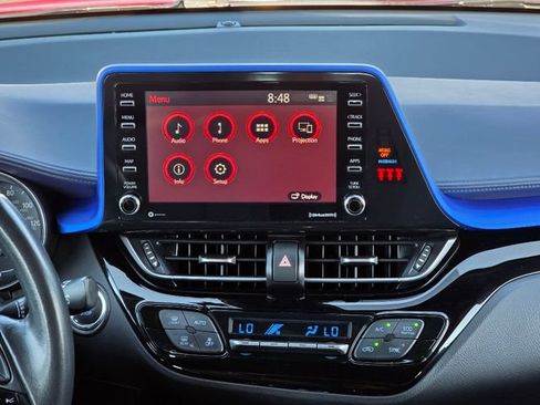 Used 2021 Toyota C-HR XLE FWD image 26