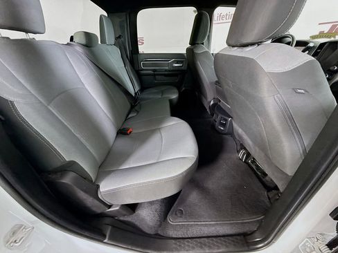 Used 2022 RAM 3500 Big Horn image 30