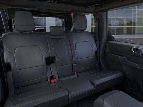 New 2025 Ford Bronco Badlands w/ Sasquatch Package image 11