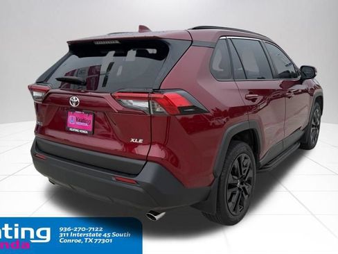 Used 2023 Toyota RAV4 XLE Premium FWD image 4