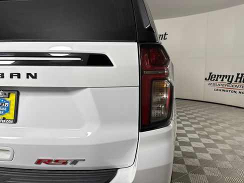 Used 2024 Chevrolet Suburban RST w/ Luxury Package AWD/4WD image 38
