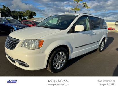 Used 2014 Chrysler Town & Country Touring