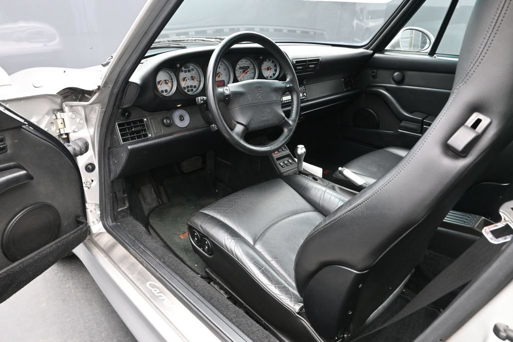 Used 1997 Porsche 911 Carrera S RWD image 4