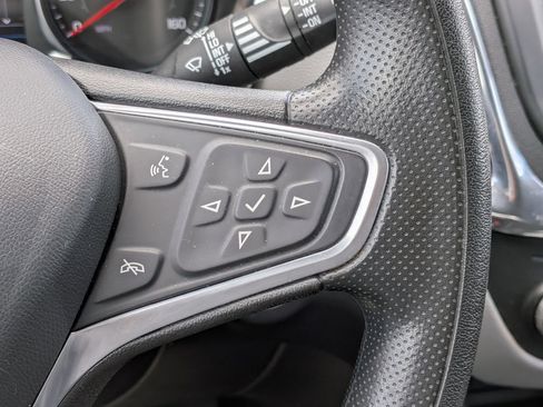 Certified 2023 Chevrolet Equinox LS w/ LS Convenience Package FWD image 23