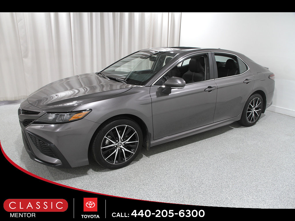 Certified 2024 Toyota Camry SE w/ Convenience Package FWD image 3